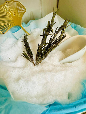 Rosemary & Peppermint (Temple Balm) Bath Salts 1Kilo – The Refresh & Focus Blend - LoveHerbsOnTheHill.com